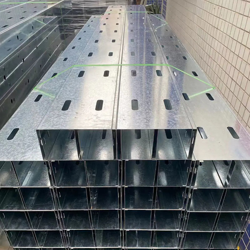 سینی مدیریت کابل های مستطیل آلومینیومی با مقاومت بسیار عالی در برابر خوردگی